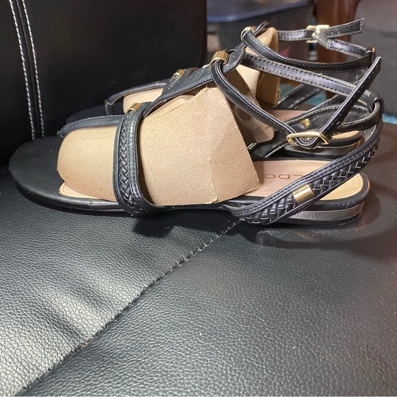 Aldo Black Thong Sandals Size 9 - Picture 7 of 14